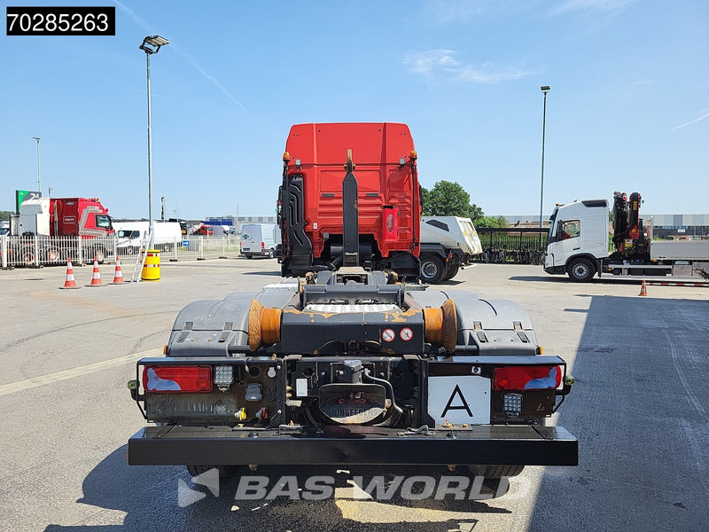 MAN TGX 26.470 TGX 6X2 21 Tonnes VDL hooklift Retarder Lift+Lenkachse ACC Navi Euro 6 - Horgos rakodó teherautó: 3 kép. MAN TGX 26.470 TGX 6X2 21 Tonnes VDL hooklift Retarder Lift+Lenkachse ACC Navi Euro 6 - Horgos rakodó teherautó: 3 kép.