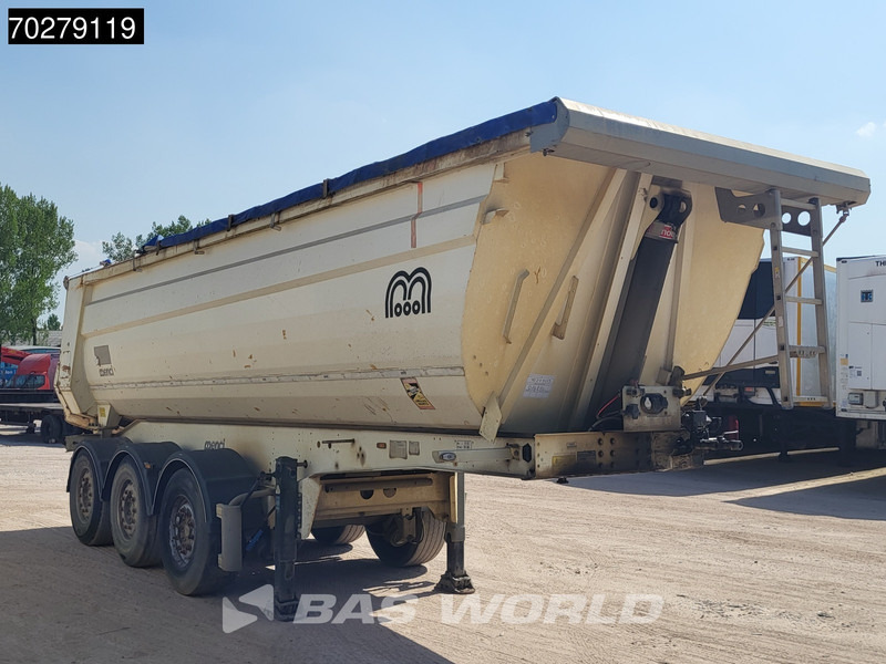 Menci S7R Steel Tipper Liftachse 27m3 - Félpótkocsi billenőplatós: 3 kép. Menci S7R Steel Tipper Liftachse 27m3 - Félpótkocsi billenőplatós: 3 kép.