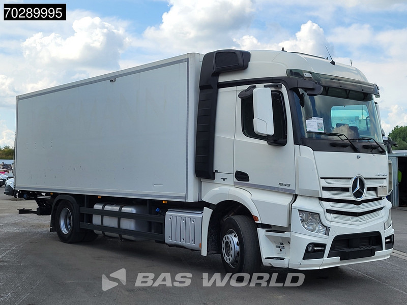 Mercedes-Benz Actros 1843 4X2 2000kg Ladebordwand Retarder Automatic PPC Navi ACC Euro 6 - Dobozos felépítményű teherautó: 3 kép. Mercedes-Benz Actros 1843 4X2 2000kg Ladebordwand Retarder Automatic PPC Navi ACC Euro 6 - Dobozos felépítményű teherautó: 3 kép.