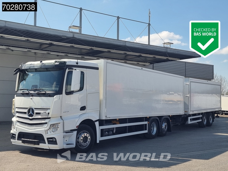 Mercedes-Benz Actros 2543 6X2 Combi Retarder ACC Navi Ladebordwand 360°camera Euro 6 - Hűtős teherautó: 1 kép. Mercedes-Benz Actros 2543 6X2 Combi Retarder ACC Navi Ladebordwand 360°camera Euro 6 - Hűtős teherautó: 1 kép.