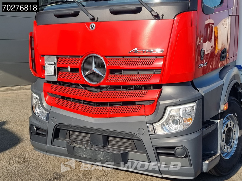 Dobozos felépítményű teherautó Mercedes-Benz Actros 2548 6X2 107.570 Kms! Full Air Mirror Cams Retarder Euro 6 Xenon: 9 kép.