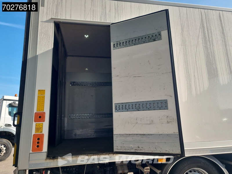 Dobozos felépítményű teherautó Mercedes-Benz Actros 2548 6X2 107.570 Kms! Full Air Mirror Cams Retarder Euro 6 Xenon: 17 kép.