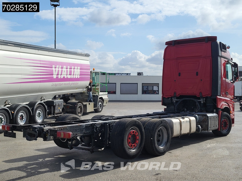 Mercedes-Benz Actros 2548 Actros 6X2 BigSpace Retarder PTO Liftachse Xenon ACC Navi Euro 6 - Alvaz teherautó: 5 kép. Mercedes-Benz Actros 2548 Actros 6X2 BigSpace Retarder PTO Liftachse Xenon ACC Navi Euro 6 - Alvaz teherautó: 5 kép.