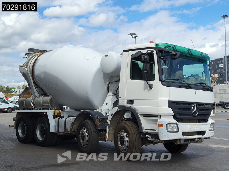 Mercedes-Benz Actros 3236 8X4 9M3 Stetter Mixer Big-Axle 3-Pedals Steelsuspension Euro 3 - Betonmixer: 3 kép. Mercedes-Benz Actros 3236 8X4 9M3 Stetter Mixer Big-Axle 3-Pedals Steelsuspension Euro 3 - Betonmixer: 3 kép.