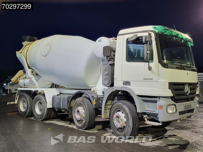 Mercedes-Benz Actros 3236 8X4 9m3 mixer Automatic Steelsuspension Euro 3 - Betonmixer: 3 kép. Mercedes-Benz Actros 3236 8X4 9m3 mixer Automatic Steelsuspension Euro 3 - Betonmixer: 3 kép.