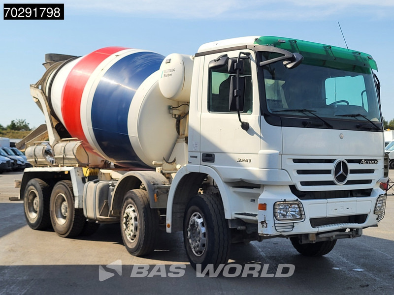 Mercedes-Benz Actros 3241 8X4 9m3 Stetter Mixer Big-Axle Steelsuspension Retarder Euro 5 - Betonmixer: 3 kép. Mercedes-Benz Actros 3241 8X4 9m3 Stetter Mixer Big-Axle Steelsuspension Retarder Euro 5 - Betonmixer: 3 kép.