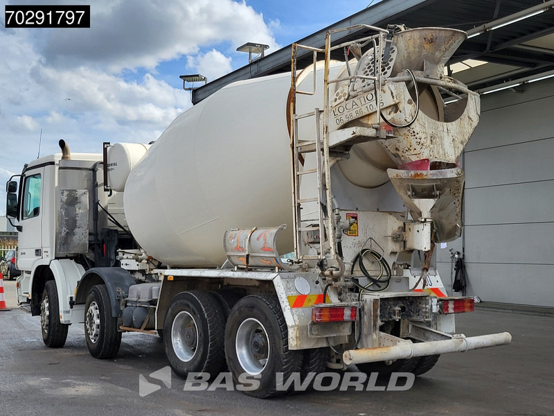 Mercedes-Benz Actros 3241 8X4 Retarder 9m3 Stetter Steelsuspension 3-Pedals Euro 4 - Betonmixer: 2 kép. Mercedes-Benz Actros 3241 8X4 Retarder 9m3 Stetter Steelsuspension 3-Pedals Euro 4 - Betonmixer: 2 kép.