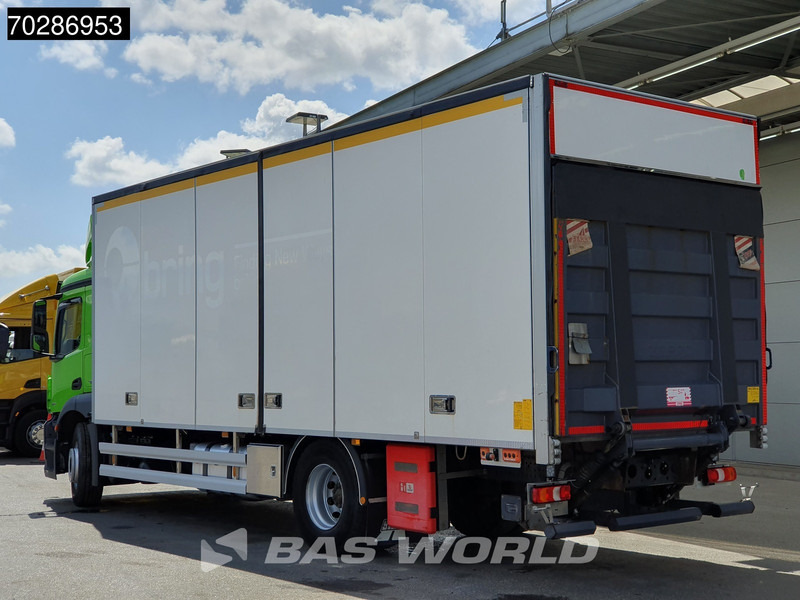 Mercedes-Benz Antos 1827 Antos 4X2 18tonner 2000kg Ladebordwand Xenon Euro 6 - Dobozos felépítményű teherautó: 2 kép. Mercedes-Benz Antos 1827 Antos 4X2 18tonner 2000kg Ladebordwand Xenon Euro 6 - Dobozos felépítményű teherautó: 2 kép.