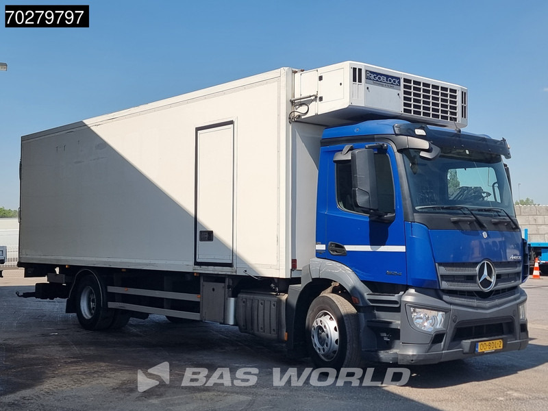 Mercedes-Benz Antos 1924 4X2 NL-Truck FrigoBlock FK 35I-E Ladebordwand Euro 6 - Hűtős teherautó: 3 kép. Mercedes-Benz Antos 1924 4X2 NL-Truck FrigoBlock FK 35I-E Ladebordwand Euro 6 - Hűtős teherautó: 3 kép.