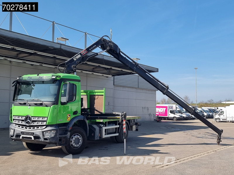 Mercedes-Benz Arocs 1830 4X2 Hiab 122 ES-3 HIPRO Kran Crane Big-Axle Euro 6 - Platós teherautó, Darus autó: 5 kép. Mercedes-Benz Arocs 1830 4X2 Hiab 122 ES-3 HIPRO Kran Crane Big-Axle Euro 6 - Platós teherautó, Darus autó: 5 kép.