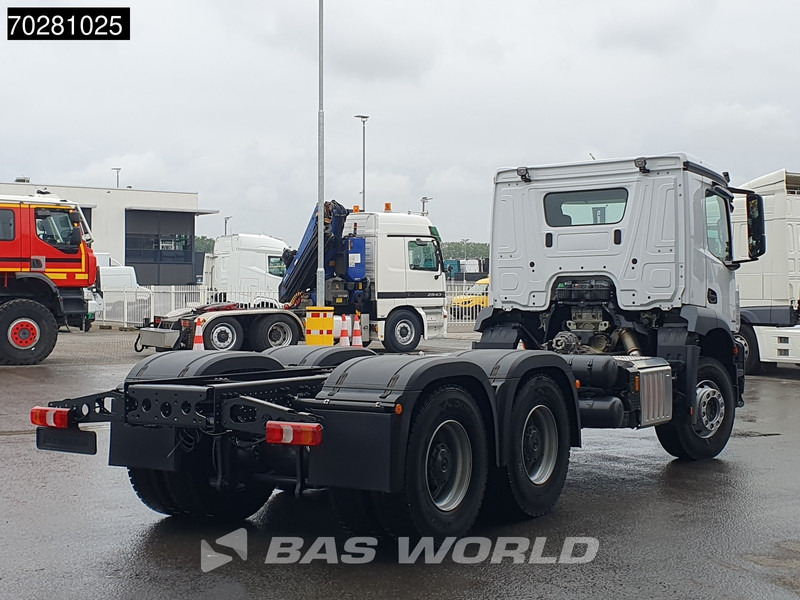 Mercedes-Benz Arocs 2636 6X4 NEW chassis Flywheel PTO Big-Axle Automatic Steelsuspension Euro 6 - Alvaz teherautó: 5 kép. Mercedes-Benz Arocs 2636 6X4 NEW chassis Flywheel PTO Big-Axle Automatic Steelsuspension Euro 6 - Alvaz teherautó: 5 kép.