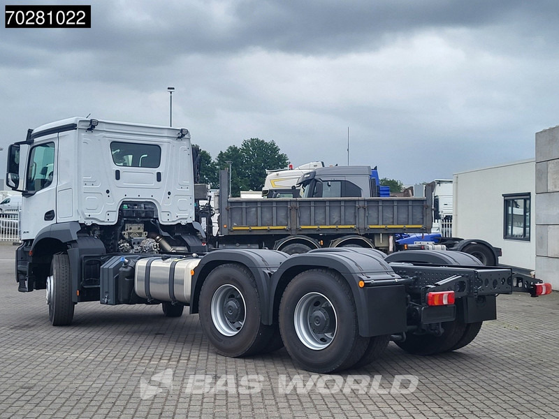 Mercedes-Benz Arocs 2636 6X4 NEW chassis Flywheel PTO Big-Axle Automatic Steelsuspension Euro 6 - Alvaz teherautó: 2 kép. Mercedes-Benz Arocs 2636 6X4 NEW chassis Flywheel PTO Big-Axle Automatic Steelsuspension Euro 6 - Alvaz teherautó: 2 kép.