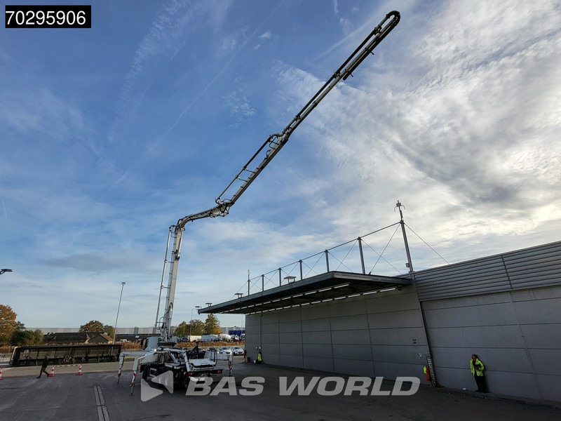 Mercedes-Benz Arocs 2640 6X4 36mtr CIFA K36L-HP168EC 4 arm Automatic Big-Axle Steelsuspension Euro 6 - Betonpumpa: 5 kép. Mercedes-Benz Arocs 2640 6X4 36mtr CIFA K36L-HP168EC 4 arm Automatic Big-Axle Steelsuspension Euro 6 - Betonpumpa: 5 kép.