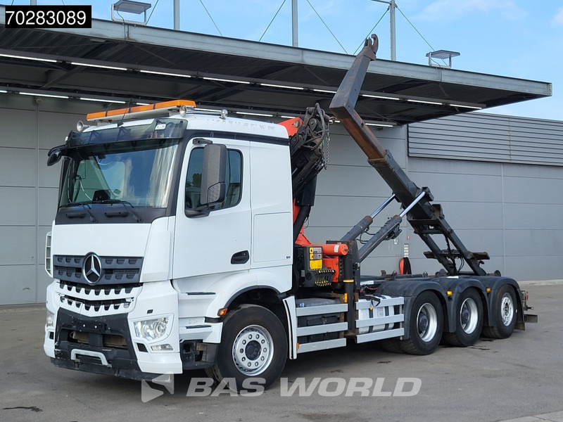 Mercedes-Benz Arocs 3245 Actros 8X4 Palfinger PK22002 EH Crane 17tons hooklift Big-Axle Lift+Lenkachse Navi Euro 6 - Horgos rakodó teherautó, Darus autó: 5 kép. Mercedes-Benz Arocs 3245 Actros 8X4 Palfinger PK22002 EH Crane 17tons hooklift Big-Axle Lift+Lenkachse Navi Euro 6 - Horgos rakodó teherautó, Darus autó: 5 kép.