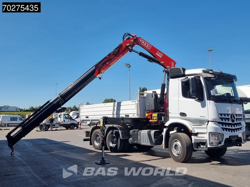 Mercedes-Benz Arocs 3348 6X4 Fassi F255A2.24 Kran Crane 9m3 3-Sided Tipper Big-Axle Euro 6 - Billenőplatós teherautó, Darus autó: 5 kép. Mercedes-Benz Arocs 3348 6X4 Fassi F255A2.24 Kran Crane 9m3 3-Sided Tipper Big-Axle Euro 6 - Billenőplatós teherautó, Darus autó: 5 kép.