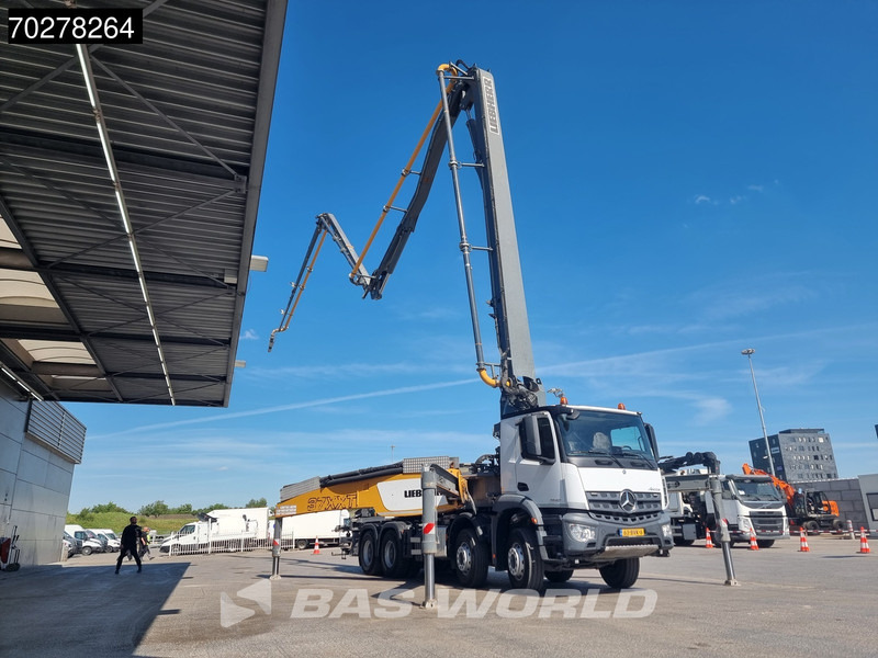 Mercedes-Benz Arocs 3540 8X4 NL-Truck Big-Axle Liebherr Pumpe 37m Euro 6 - Betonpumpa: 3 kép. Mercedes-Benz Arocs 3540 8X4 NL-Truck Big-Axle Liebherr Pumpe 37m Euro 6 - Betonpumpa: 3 kép.