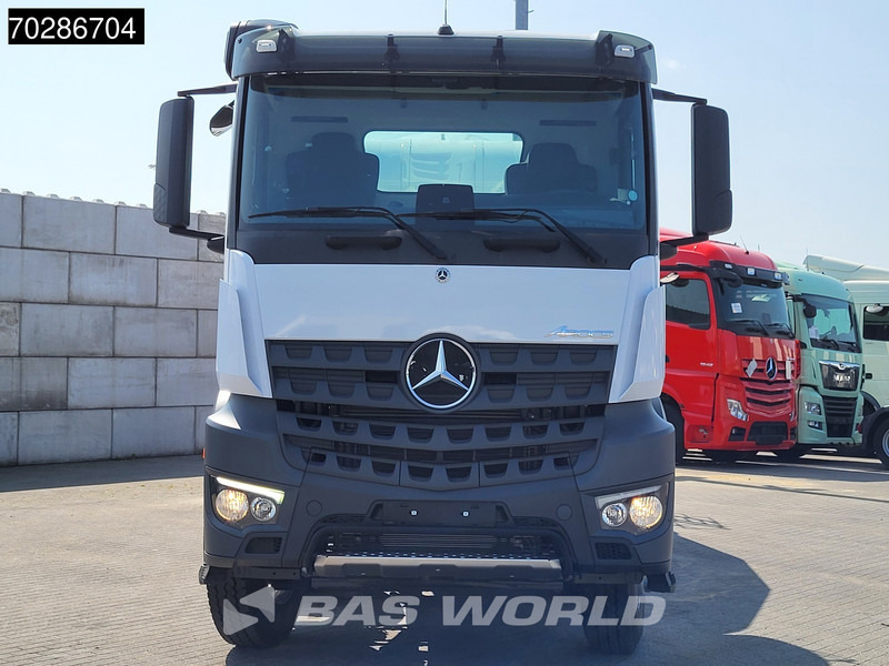 Mercedes-Benz Arocs 4245 8X4 NEW! 13m3 Schwing Stetter mixer Big-Axle Manual Euro 3 - Betonmixer: 5 kép. Mercedes-Benz Arocs 4245 8X4 NEW! 13m3 Schwing Stetter mixer Big-Axle Manual Euro 3 - Betonmixer: 5 kép.