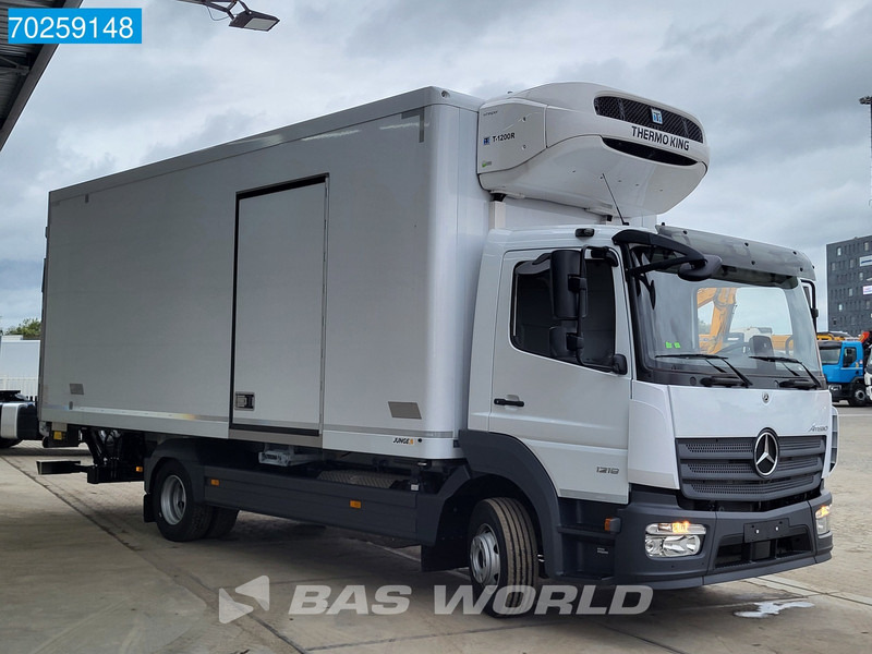 Mercedes-Benz Atego 1218 4X2 NEW Unused 12tonner Thermo King T-1200R Automatic Euro 6 - Hűtős teherautó: 3 kép. Mercedes-Benz Atego 1218 4X2 NEW Unused 12tonner Thermo King T-1200R Automatic Euro 6 - Hűtős teherautó: 3 kép.