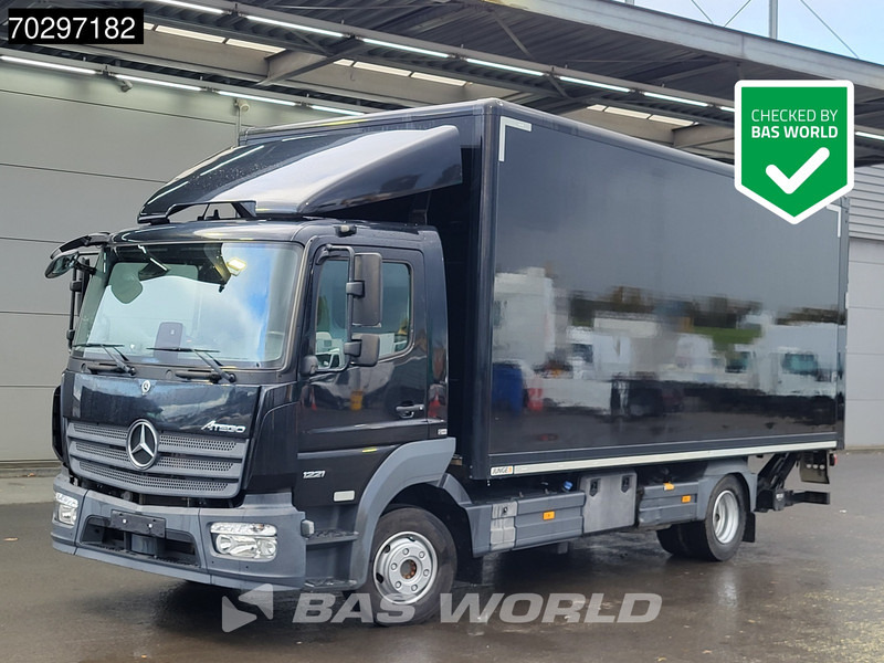 Mercedes-Benz Atego 1221 4X2 12tonner Automatic 1500kg Ladebordwand Airco Euro 6 - Dobozos felépítményű teherautó: 1 kép. Mercedes-Benz Atego 1221 4X2 12tonner Automatic 1500kg Ladebordwand Airco Euro 6 - Dobozos felépítményű teherautó: 1 kép.