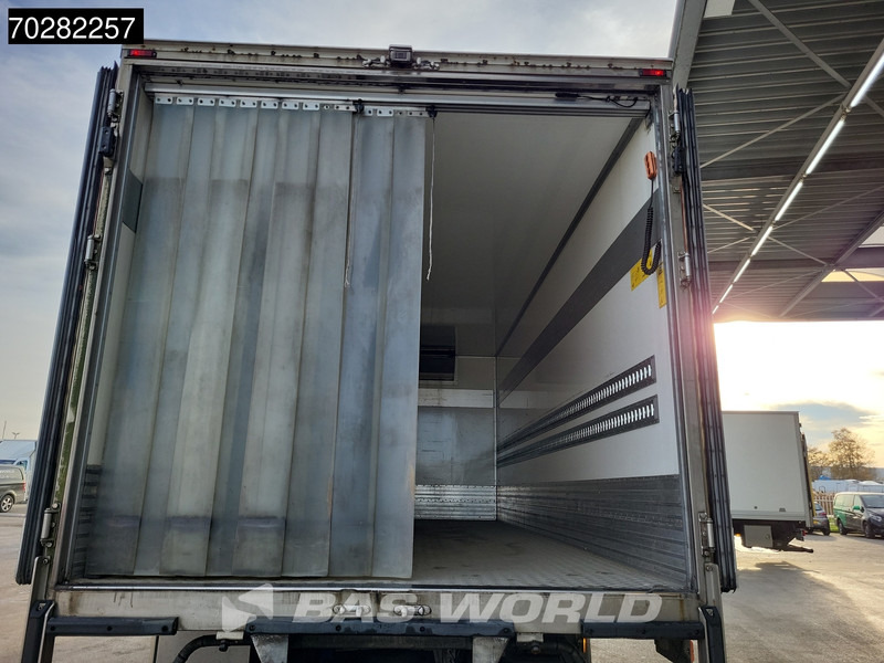 Mercedes-Benz Atego 1324 4X2 Thermo-King T-1200R Ladebordwand Manual Airco Euro 5 - Hűtős teherautó: 5 kép. Mercedes-Benz Atego 1324 4X2 Thermo-King T-1200R Ladebordwand Manual Airco Euro 5 - Hűtős teherautó: 5 kép.