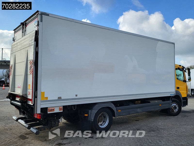 Mercedes-Benz Atego 1324 Atego 4X2 Thermo King T-1200R 1500kg Ladebordwand Automatic Euro 6 - Hűtős teherautó: 5 kép. Mercedes-Benz Atego 1324 Atego 4X2 Thermo King T-1200R 1500kg Ladebordwand Automatic Euro 6 - Hűtős teherautó: 5 kép.