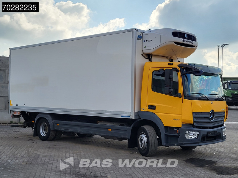 Mercedes-Benz Atego 1324 Atego 4X2 Thermo King T-1200R 1500kg Ladebordwand Automatic Euro 6 - Hűtős teherautó: 3 kép. Mercedes-Benz Atego 1324 Atego 4X2 Thermo King T-1200R 1500kg Ladebordwand Automatic Euro 6 - Hűtős teherautó: 3 kép.