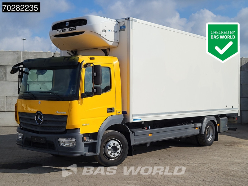 Mercedes-Benz Atego 1324 Atego 4X2 Thermo King T-1200R 1500kg Ladebordwand Automatic Euro 6 - Hűtős teherautó: 1 kép. Mercedes-Benz Atego 1324 Atego 4X2 Thermo King T-1200R 1500kg Ladebordwand Automatic Euro 6 - Hűtős teherautó: 1 kép.