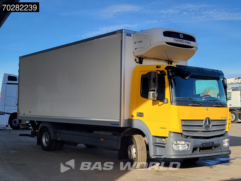 Mercedes-Benz Atego 1324 Atego 4X2 Thermo King T-1200R 1500kg Ladebordwand Automatic Euro 6 - Hűtős teherautó: 5 kép. Mercedes-Benz Atego 1324 Atego 4X2 Thermo King T-1200R 1500kg Ladebordwand Automatic Euro 6 - Hűtős teherautó: 5 kép.