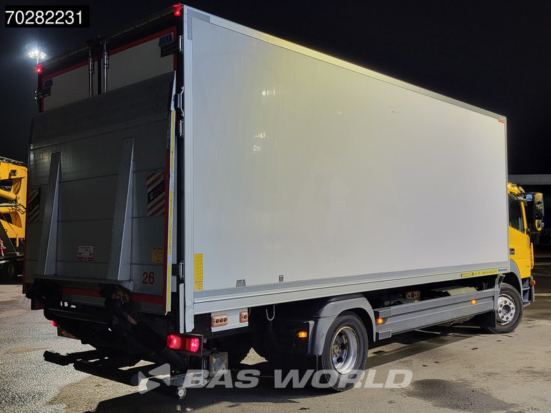 Mercedes-Benz Atego 1324 Atego 4X2 Thermo king T-1200R 1500kg Ladebordwand Automatic Euro 6 - Hűtős teherautó: 5 kép. Mercedes-Benz Atego 1324 Atego 4X2 Thermo king T-1200R 1500kg Ladebordwand Automatic Euro 6 - Hűtős teherautó: 5 kép.