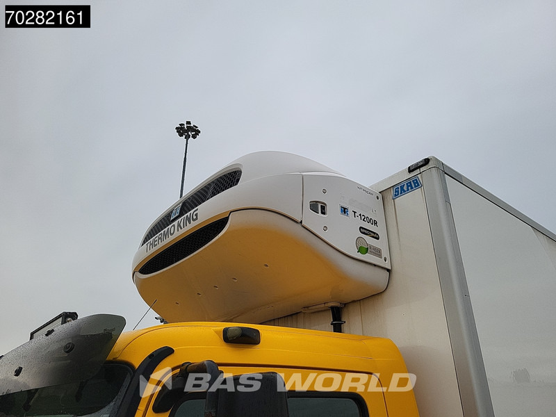 Mercedes-Benz Atego 1524 Atego 4X2 Thermo King T-1200R 1500kg Zepro Tailgate Automatic Euro 6 - Hűtős teherautó: 3 kép. Mercedes-Benz Atego 1524 Atego 4X2 Thermo King T-1200R 1500kg Zepro Tailgate Automatic Euro 6 - Hűtős teherautó: 3 kép.