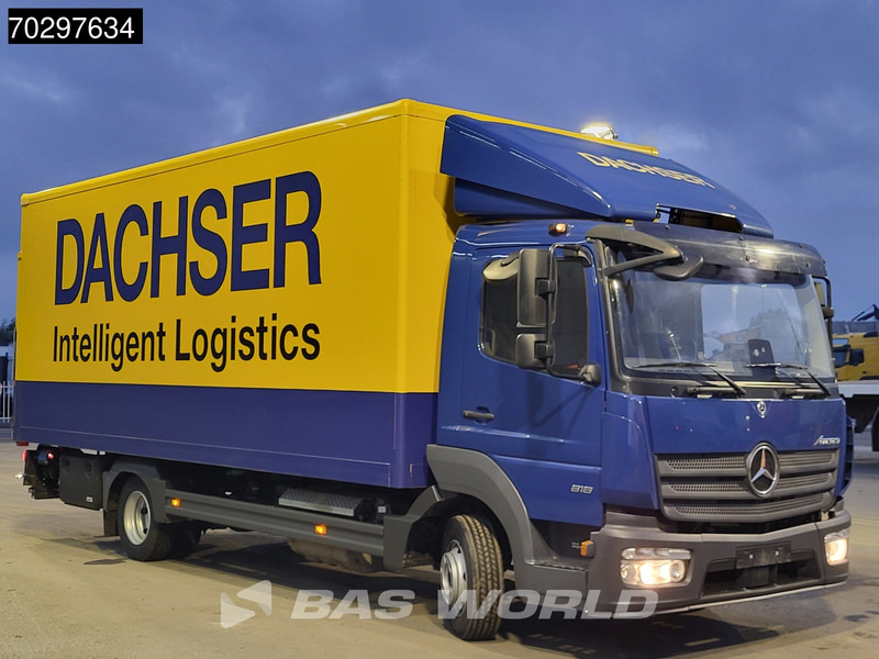 Mercedes-Benz Atego 816 4X2 8tonner Automatic 1000kg Ladebordwand Euro 6 - Dobozos felépítményű teherautó: 3 kép. Mercedes-Benz Atego 816 4X2 8tonner Automatic 1000kg Ladebordwand Euro 6 - Dobozos felépítményű teherautó: 3 kép.