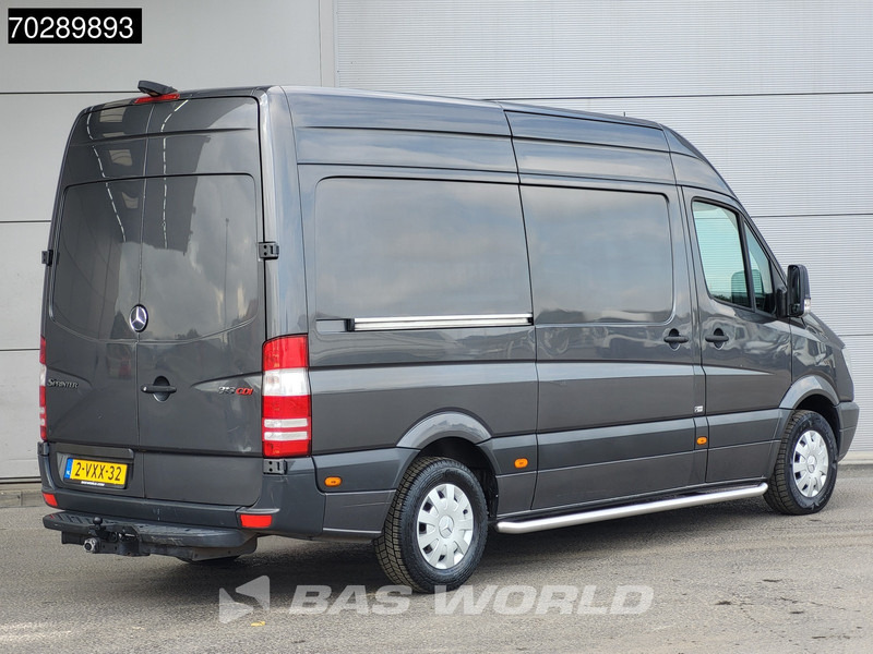 Mercedes-Benz Sprinter 313 CDI Automaat L2H2 Trekhaak Airco Camera APK 04-2026 L2 11m3 A/C Towbar - Furgon: 5 kép. Mercedes-Benz Sprinter 313 CDI Automaat L2H2 Trekhaak Airco Camera APK 04-2026 L2 11m3 A/C Towbar - Furgon: 5 kép.
