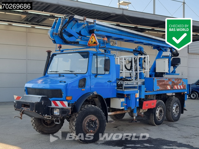 Mercedes-Benz Unimog 6X6 Unimog Engin EGI TP 226 hubarbeitsbühne Manual Euro 2 - Darus autó: 1 kép. Mercedes-Benz Unimog 6X6 Unimog Engin EGI TP 226 hubarbeitsbühne Manual Euro 2 - Darus autó: 1 kép.