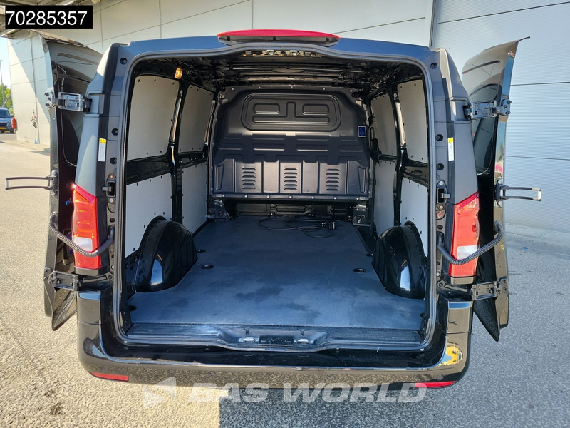 Mercedes-Benz eVito Elektrisch 286km WLTP 66kWh L2H1 Navi Airco Cruise Camera Parkeersensoren L2 7m3 A/C Cruise control - Kis furgon, Elektromos kisteherautó: 3 kép. Mercedes-Benz eVito Elektrisch 286km WLTP 66kWh L2H1 Navi Airco Cruise Camera Parkeersensoren L2 7m3 A/C Cruise control - Kis furgon, Elektromos kisteherautó: 3 kép.