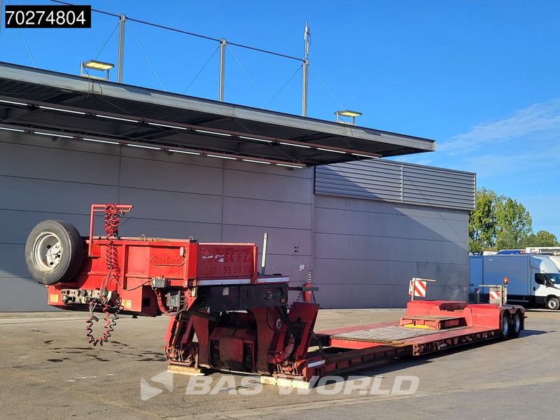 Nooteboom EURO-38-02 Extendable 4500 mm Gooseneck - Félpótkocsi mélybölcsős: 2 kép. Nooteboom EURO-38-02 Extendable 4500 mm Gooseneck - Félpótkocsi mélybölcsős: 2 kép.