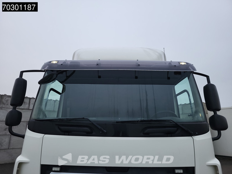 Nyergesvontató DAF CF 330 CF 330 FT 4X2 Low Mileage! NL-Truck Manual: 17 kép. Nyergesvontató DAF CF 330 CF 330 FT 4X2 Low Mileage! NL-Truck Manual: 17 kép.