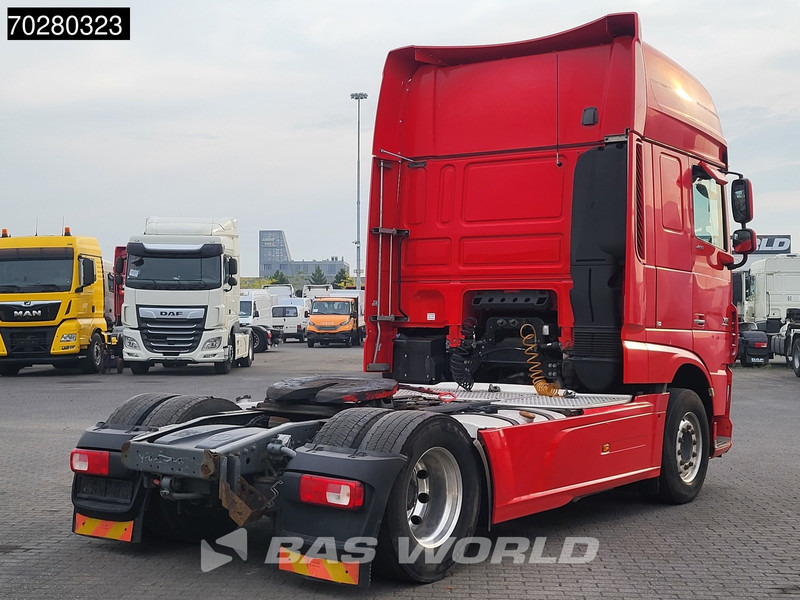 DAF XF 460 4X2 ENGINE PROBLEM! SSC Retarder 2xTanks Standklima ACC Euro 6 - Nyergesvontató: 5 kép. DAF XF 460 4X2 ENGINE PROBLEM! SSC Retarder 2xTanks Standklima ACC Euro 6 - Nyergesvontató: 5 kép.