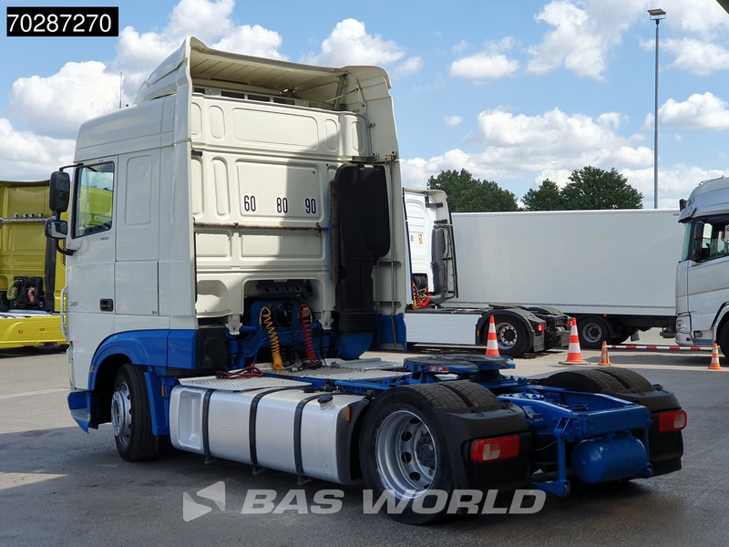DAF XF 480 4X2 Mega ACC Standklima Euro 6 - Nyergesvontató: 2 kép. DAF XF 480 4X2 Mega ACC Standklima Euro 6 - Nyergesvontató: 2 kép.