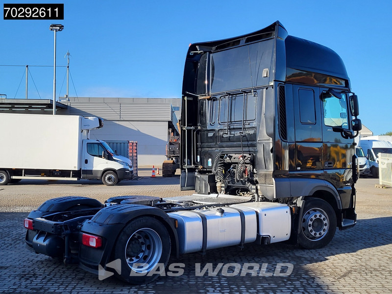 DAF XF 480 4X2 Mega SSC 2xTansk ACC Standklima Euro 6 - Nyergesvontató: 5 kép. DAF XF 480 4X2 Mega SSC 2xTansk ACC Standklima Euro 6 - Nyergesvontató: 5 kép.