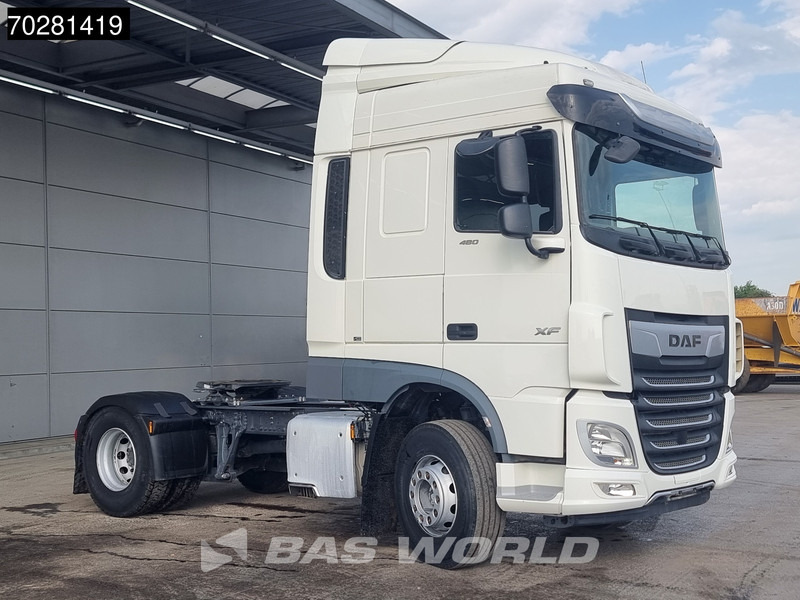 DAF XF 480 4X2 SC 90% Tyres - Nyergesvontató: 3 kép. DAF XF 480 4X2 SC 90% Tyres - Nyergesvontató: 3 kép.