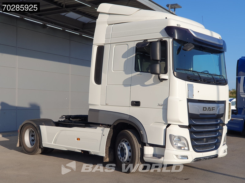 DAF XF 480 4X2 SC ACC Euro 6 - Nyergesvontató: 3 kép. DAF XF 480 4X2 SC ACC Euro 6 - Nyergesvontató: 3 kép.