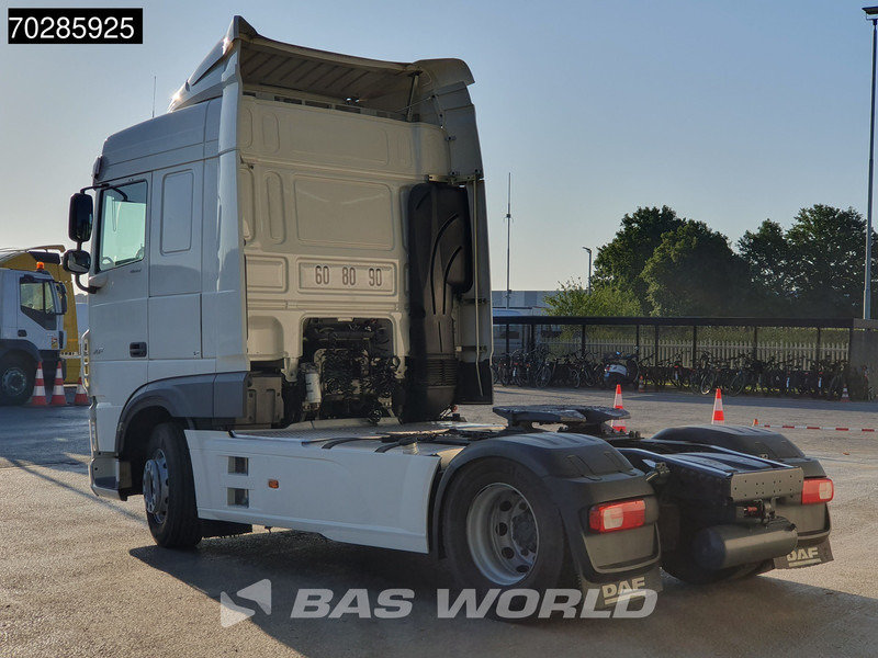 DAF XF 480 4X2 SC ACC Euro 6 - Nyergesvontató: 2 kép. DAF XF 480 4X2 SC ACC Euro 6 - Nyergesvontató: 2 kép.