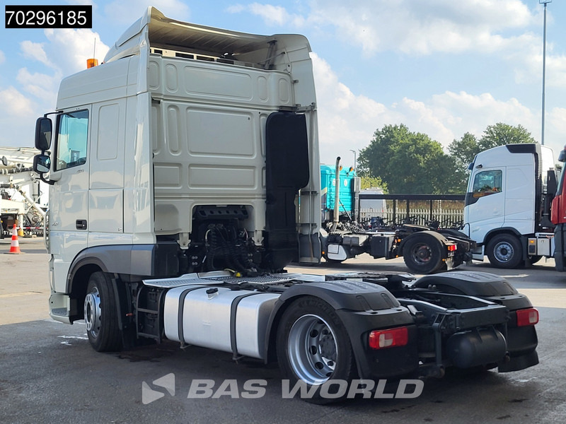 DAF XF 480 4X2 SC Mega 2x Tanks Euro 6 - Nyergesvontató: 2 kép. DAF XF 480 4X2 SC Mega 2x Tanks Euro 6 - Nyergesvontató: 2 kép.