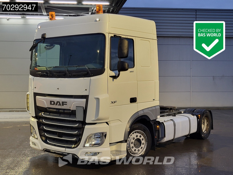 DAF XF 480 4X2 SC Mega ADR - Nyergesvontató: 1 kép. DAF XF 480 4X2 SC Mega ADR - Nyergesvontató: 1 kép.