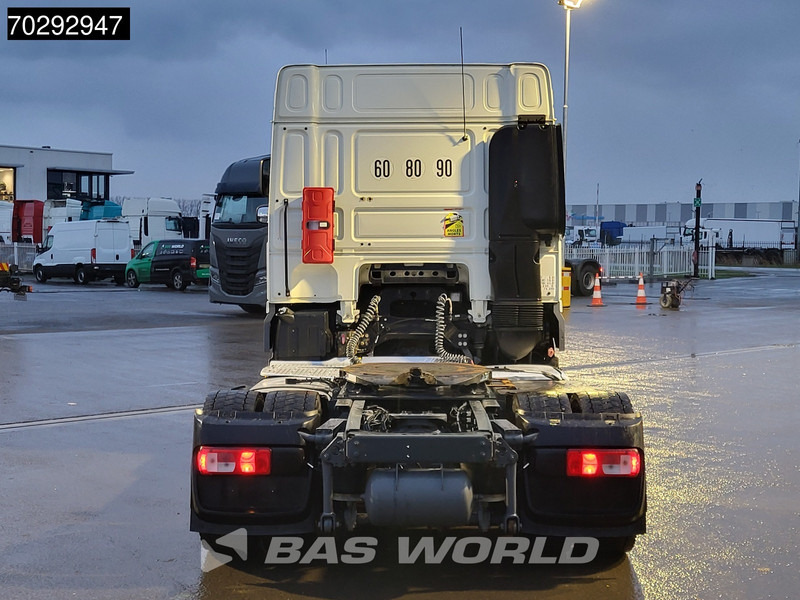 DAF XF 480 4X2 SC Mega ADR - Nyergesvontató: 3 kép. DAF XF 480 4X2 SC Mega ADR - Nyergesvontató: 3 kép.