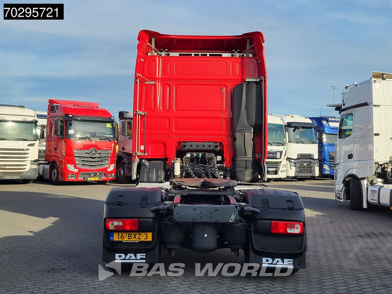 DAF XF 480 XF 4X2 NL-Truck ACC Euro 6 - Nyergesvontató: 3 kép. DAF XF 480 XF 4X2 NL-Truck ACC Euro 6 - Nyergesvontató: 3 kép.