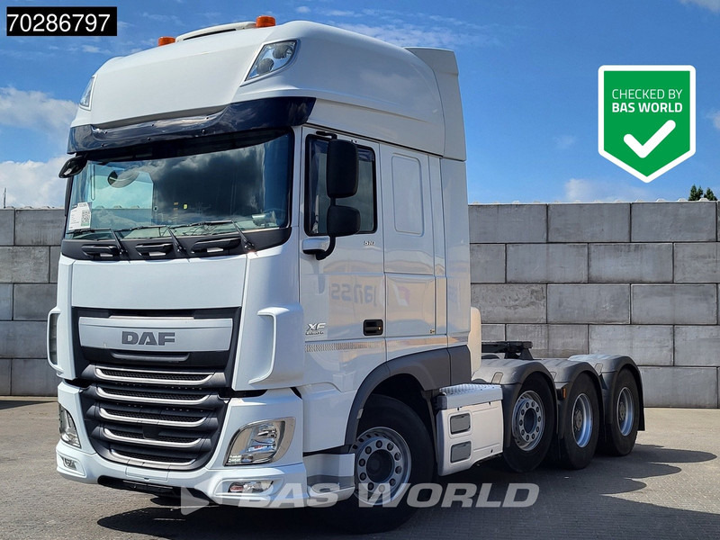 DAF XF 510 8X4 185T! Retarder Lift+Lenkachse Big-Axle Standklima ACC Euro 6 - Nyergesvontató: 1 kép. DAF XF 510 8X4 185T! Retarder Lift+Lenkachse Big-Axle Standklima ACC Euro 6 - Nyergesvontató: 1 kép.