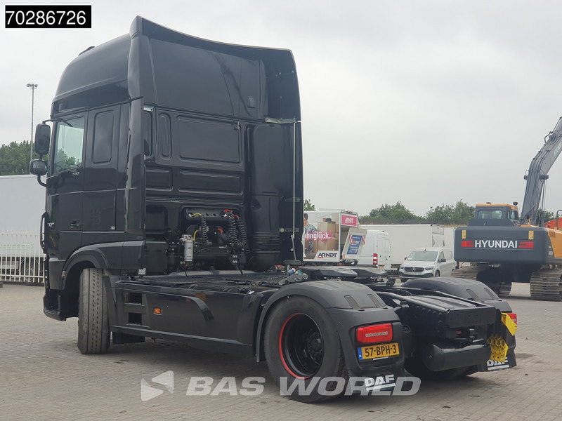 DAF XF 530 4X2 NL-Truck APK '26 Retarder 2x Tanks Hydraulik Standklima - Nyergesvontató: 2 kép. DAF XF 530 4X2 NL-Truck APK '26 Retarder 2x Tanks Hydraulik Standklima - Nyergesvontató: 2 kép.