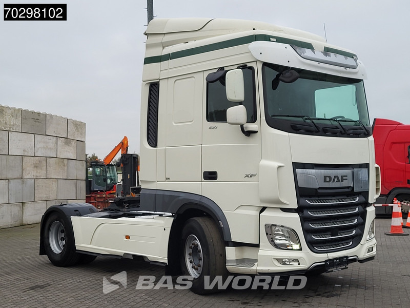DAF XF 530 4X2 Retarder Standairco ACC Euro 6 - Nyergesvontató: 3 kép. DAF XF 530 4X2 Retarder Standairco ACC Euro 6 - Nyergesvontató: 3 kép.