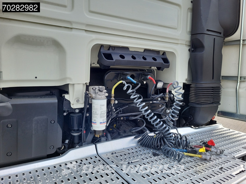 Nyergesvontató DAF XF 530 4X2 SC Retarder ADR Standklima Euro 6: 6 kép.